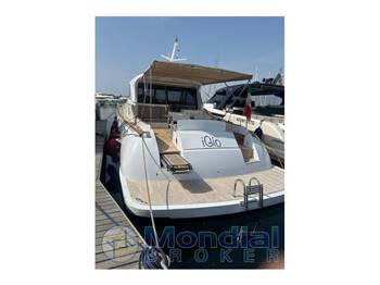 Mochi Craft - Dolphin 51