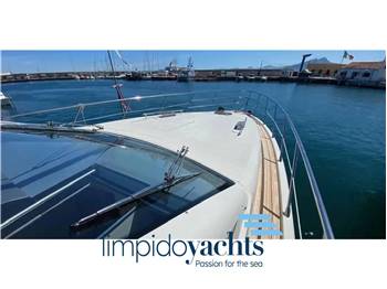 AZIMUT BENETTI 68S