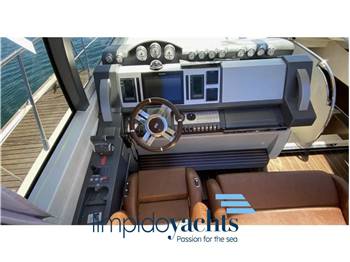 AZIMUT BENETTI 68S