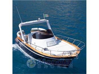 Cantieri Nautici Venere - 28 Flash