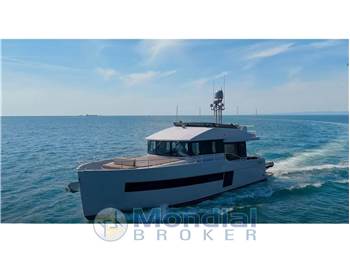 Sundeck 550 Charter