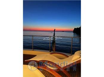 Canados 72 CHARTER