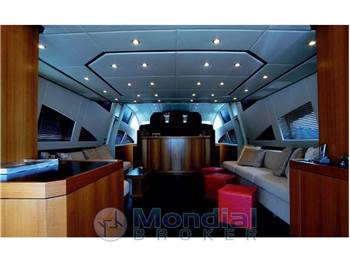 Cantiere Navale Arno Leopard 32 Charter