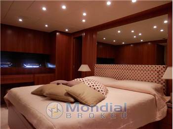 Cantiere Navale Arno Leopard 32 Charter