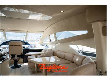 Azimut 62 fly