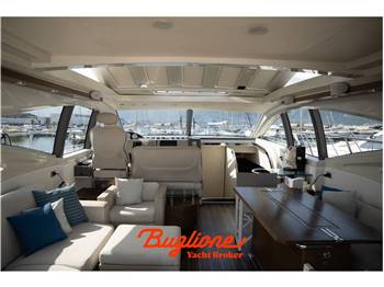 Azimut 68s