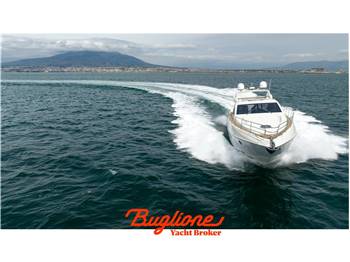 Azimut 68s