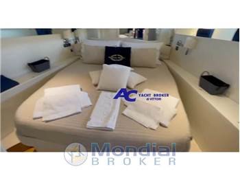 Magnum Marine Magnum 53