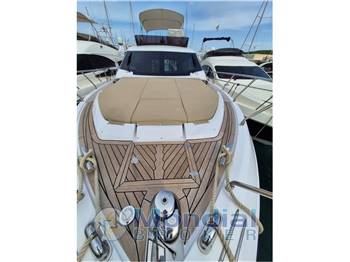 Ferretti Yachts 500 Fly