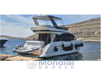 Azimut 53 Fly