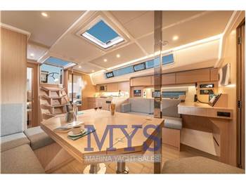 Bavaria C42