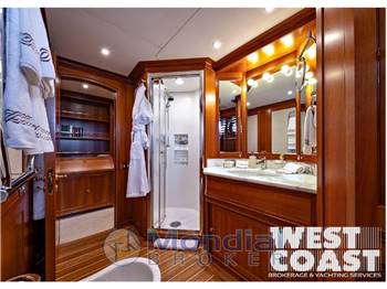 Perini Navi 52