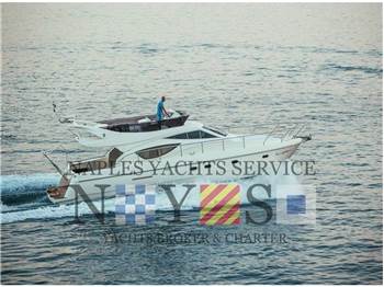 Ferretti Yachts - 460