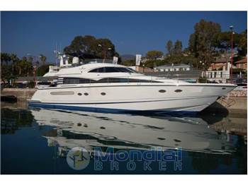 Fairline - SQUADRON 62