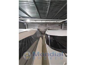BAVARIA - 42 HT