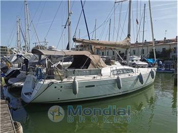 BENETEAU - OCEANIS  40