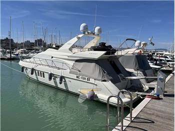 Azimut - 62 Fly