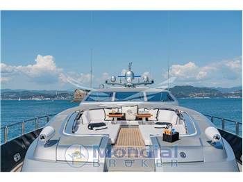 Cantieri dell'Arno Leopard 34