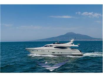 Ferretti Yachts 760