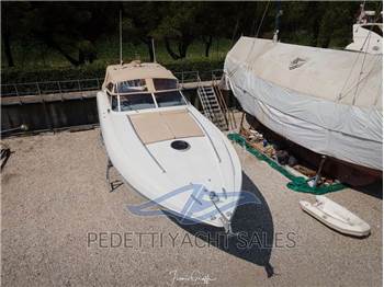 Cantiere navale dell’Adriatico - Pershing 40