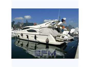 Ferretti - 53