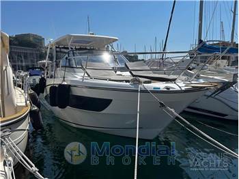 Jeanneau - Cap Camarat 10.5 WA