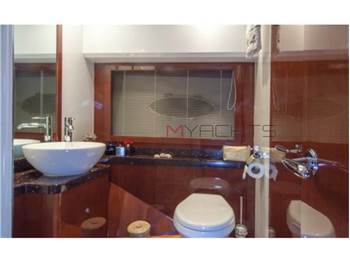 Princess Yachts 65