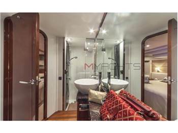 Princess Yachts 65