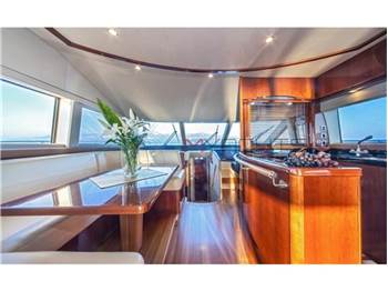 Princess Yachts 65