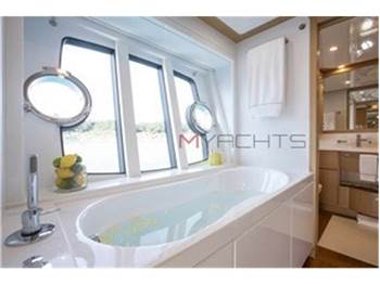 Ferretti 89 Ferretti 89