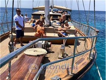 Custom Caicco 6 cabine