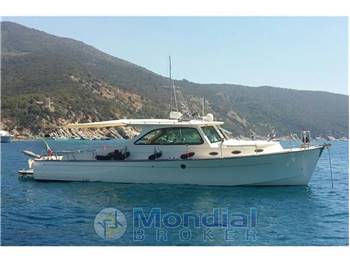 Rose Island - Lobster 49