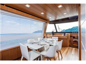 Mochi Craft Dolphin 64
