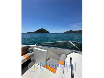 Tornado 38 CHARTER GIORNALIERO