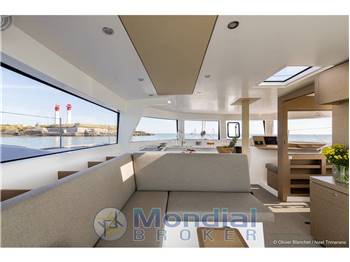 Neel Trimarans Neel 47