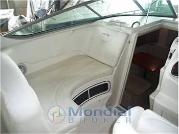 Noleggio Rent Sea Ray Sundancer 315 con patente sul Lago di Garda