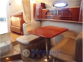 Noleggio Rent Sea Ray Sundancer 315 con patente sul Lago di Garda